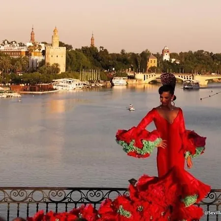 Riverside In Triana סביליה