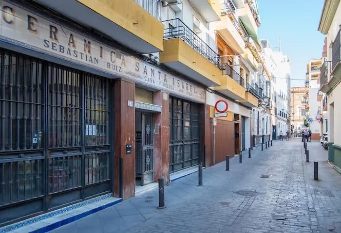 Apartament Triana Riverside & Cinema Sewilla